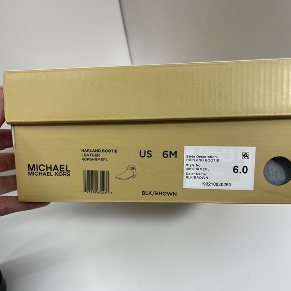 Michael Kors Harland Bootie - Picture 11 of 16